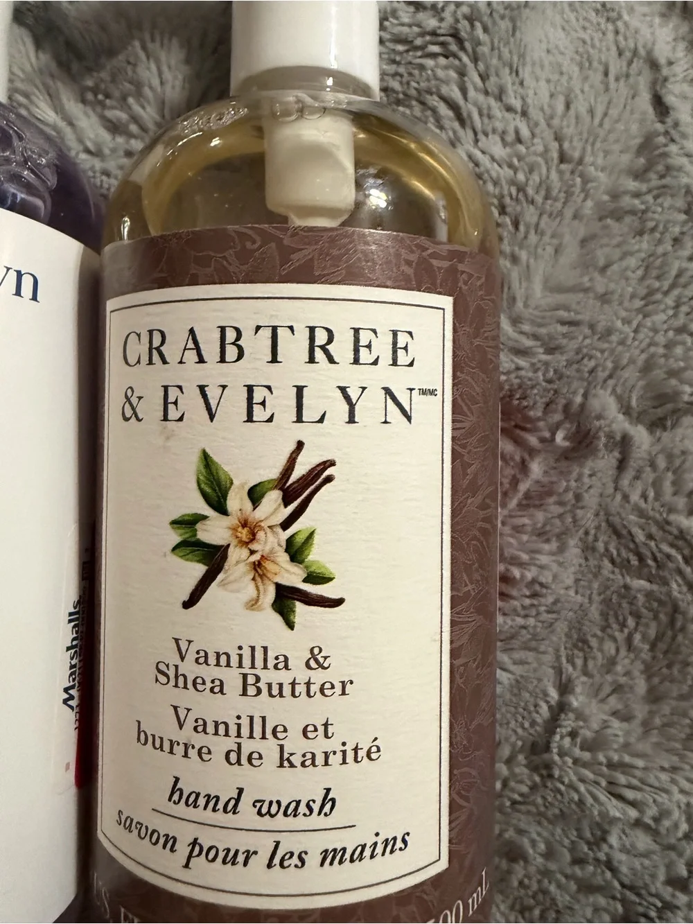 Crabtree & Evelyn bath gel and vanilla hand wash nib